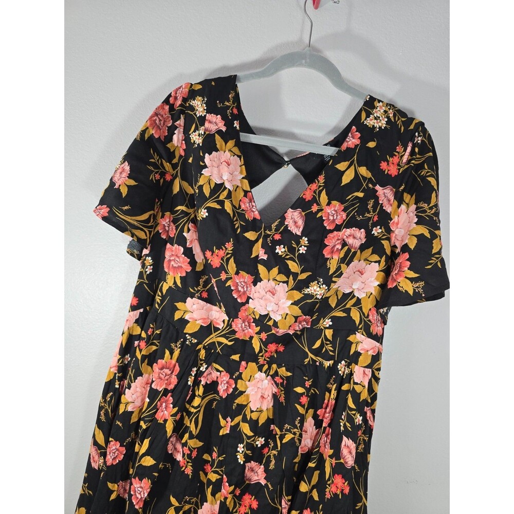 Torrid Walk Through Dress Romper Women Plus Size 20 Black Peach Floral V Neck BK - Picture 3 of 12